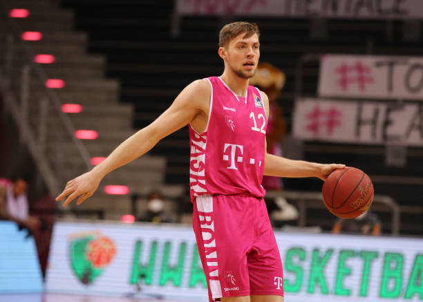 智组织和高 智组织和高